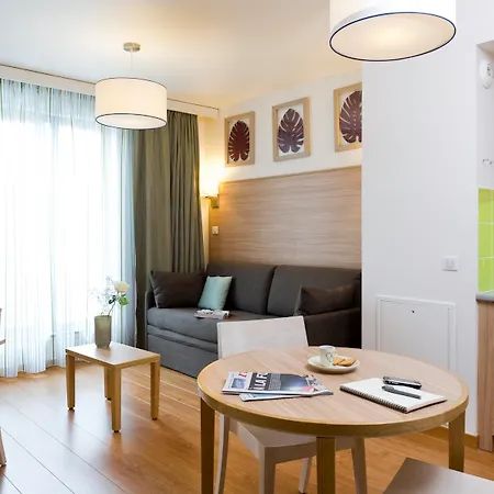Adagio Paris Aparthotel 4*