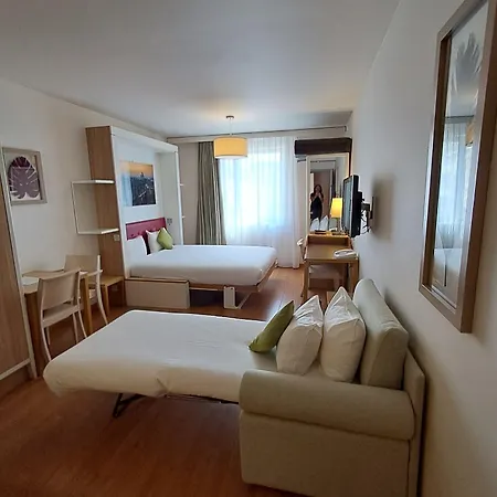 Adagio Paris Aparthotel
