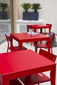 Adagio Paris Aparthotel 4*