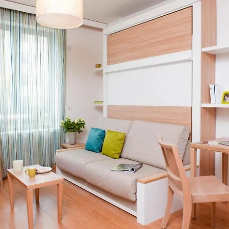 Adagio Paris 4*