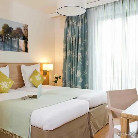 Adagio Paris Aparthotel
