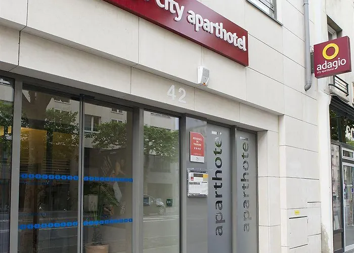 Adagio Paris 4*